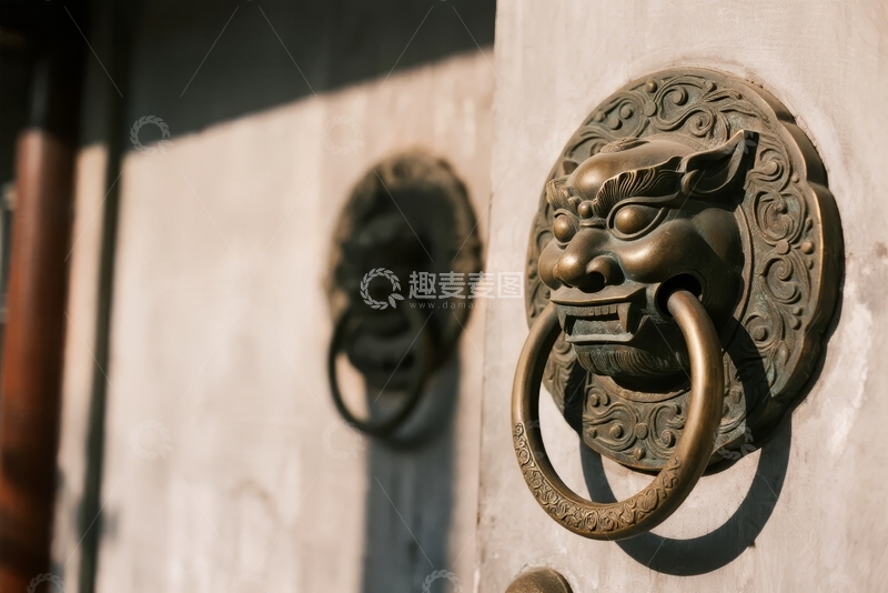高清大图下载【趣麦麦图】古建筑门上的雕刻兽首环