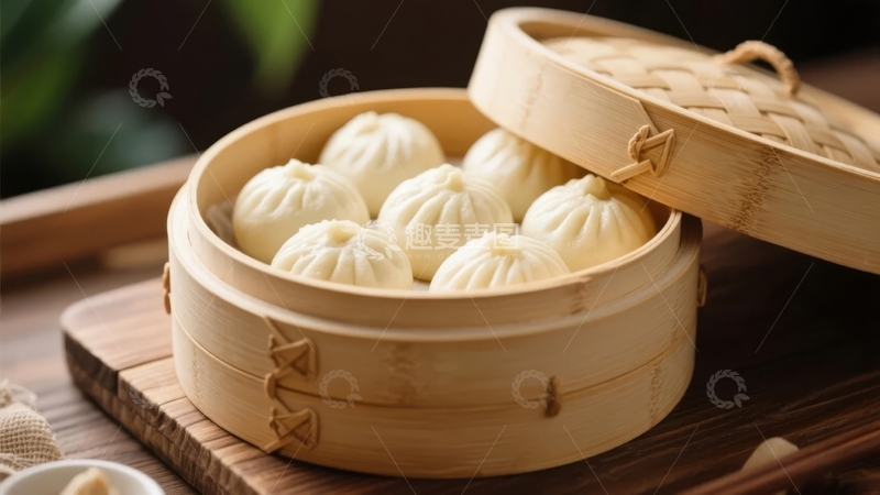高清大图下载【趣麦麦图】竹蒸笼中摆放着多个白色包子