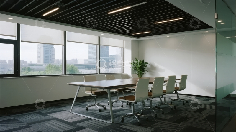 高清大图下载【趣麦麦图】现代会议室配备长桌和办公椅窗外可见城市景观