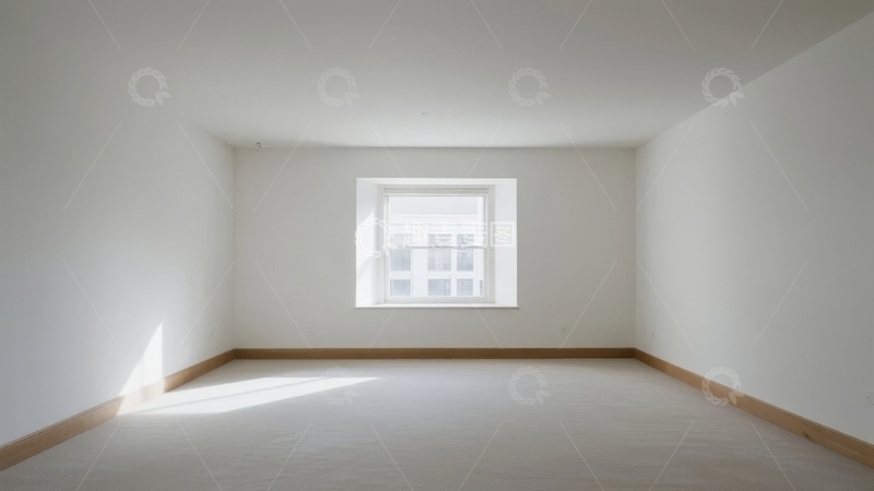 高清大图下载【趣麦麦图】空旷明亮的室内房间配有大窗户和浅色地板