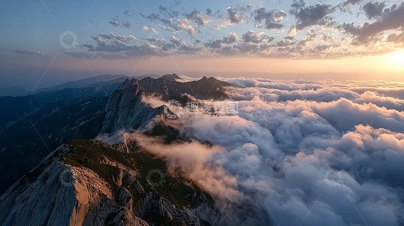 高清大图下载【趣麦麦图】山巅之上云海翻涌壮丽自然景观