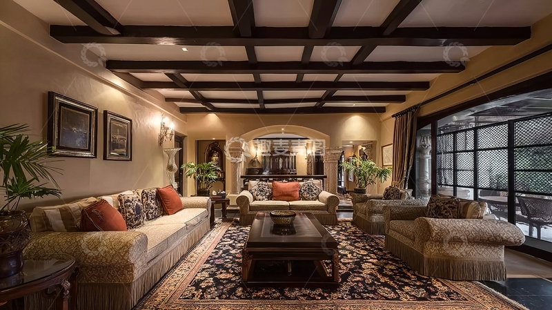 高清大图下载【趣麦麦图】豪华客厅采用木质横梁天花板与精致地毯装饰