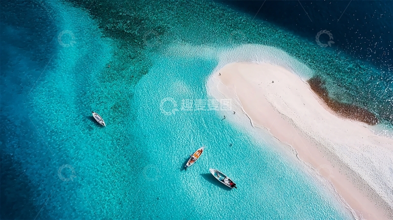 高清大图下载【趣麦麦图】俯瞰碧海蓝天下的沙滩与小船