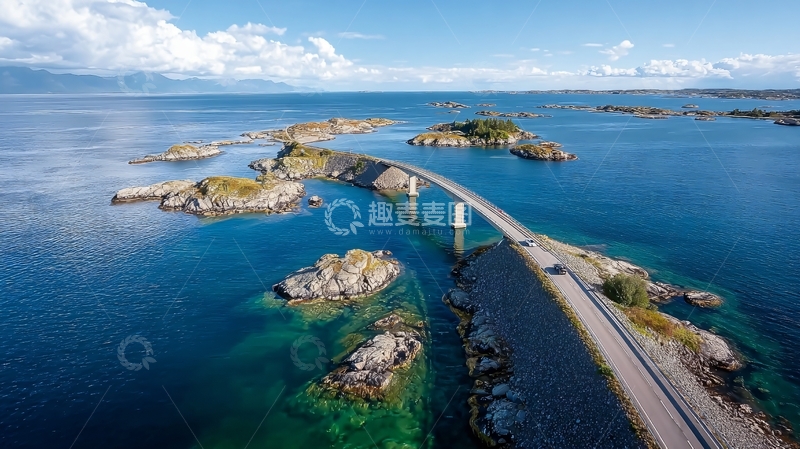 高清大图下载【趣麦麦图】海上桥梁连接岩石岛屿的壮丽航拍景观