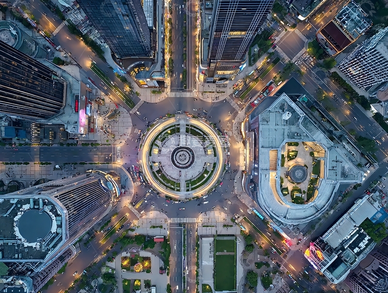 高清大图下载【趣麦麦图】俯瞰城市环岛与高楼夜景