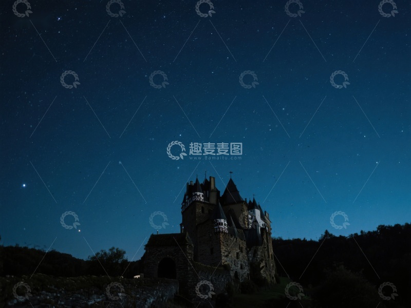 高清大图下载【趣麦麦图】夜空下的古老城堡