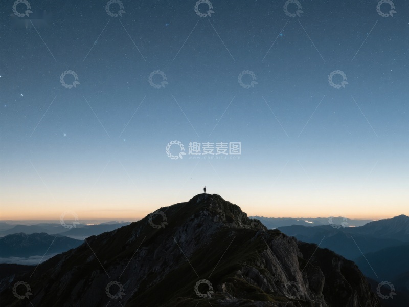 高清大图下载【趣麦麦图】夜幕下的山峰剪影