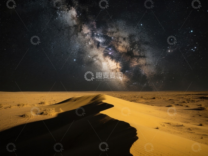 高清大图下载【趣麦麦图】沙漠夜空下的银河