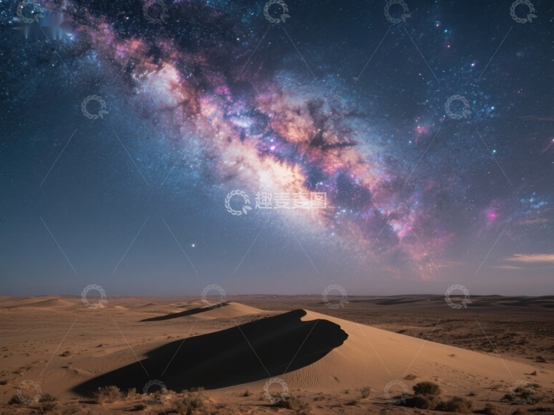 高清大图下载【趣麦麦图】沙漠夜空下的银河美景