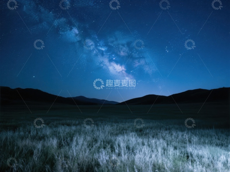 高清大图下载【趣麦麦图】夜空银河下的草原风光