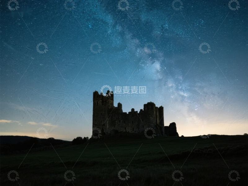 高清大图下载【趣麦麦图】星空下的古老城堡剪影