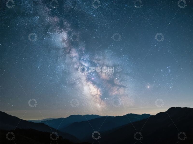 高清大图下载【趣麦麦图】夜空银河与山脉剪影