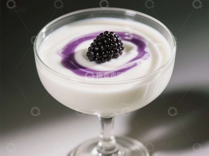 高清大图下载【趣麦麦图】黑莓点缀的酸奶甜品