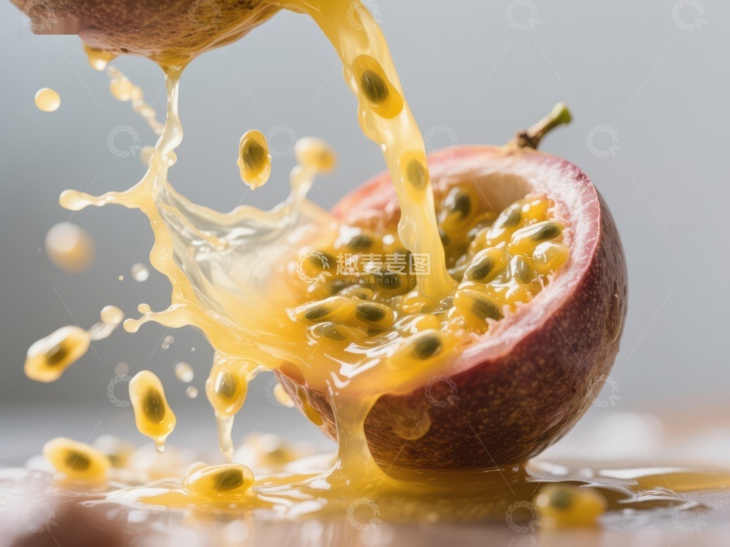 高清大图下载【趣麦麦图】百香果切开瞬间果汁四溅