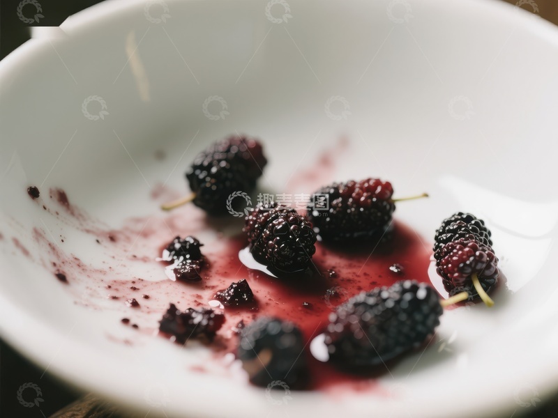 高清大图下载【趣麦麦图】碗中散落的桑葚