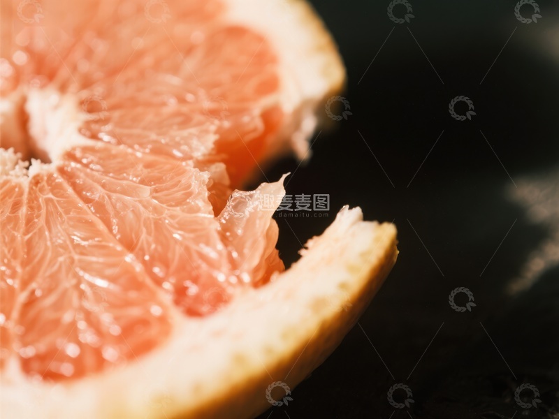 高清大图下载【趣麦麦图】新鲜切开的葡萄柚特写