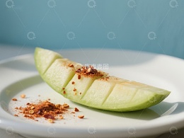 撒有香料的青苹果片