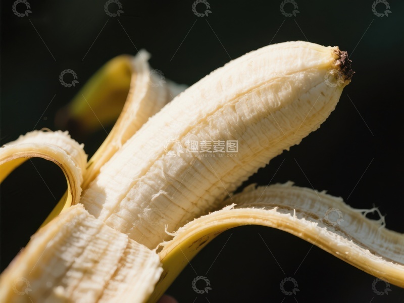 高清大图下载【趣麦麦图】剥开的香蕉特写