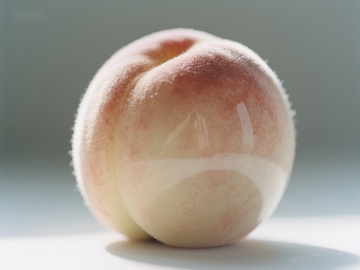 新鲜桃子的特写