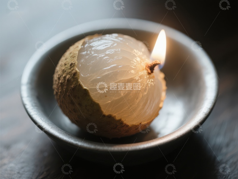 高清大图下载【趣麦麦图】点燃的龙眼果置于碗中