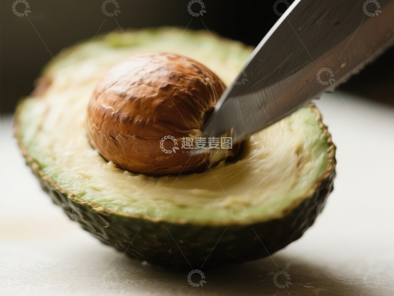 高清大图下载【趣麦麦图】刀切牛油果，显露果核