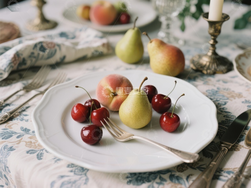 高清大图下载【趣麦麦图】精致餐桌上的水果与樱桃