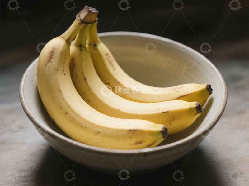 高清大图下载【趣麦麦图】碗中新鲜香蕉
