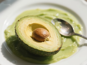 新鲜牛油果与果泥