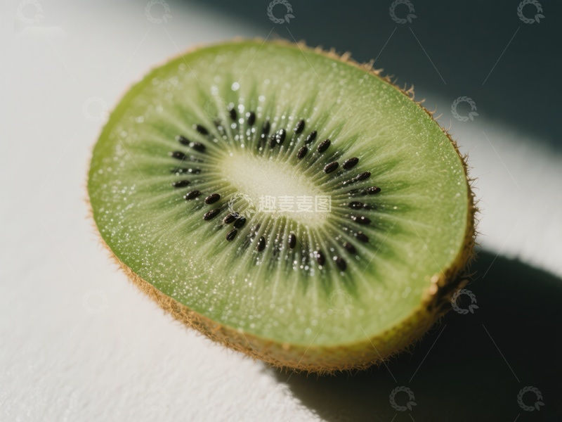 高清大图下载【趣麦麦图】新鲜切开的猕猴桃特写