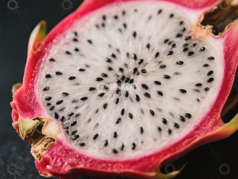 高清大图下载【趣麦麦图】切开的火龙果展示其独特纹理