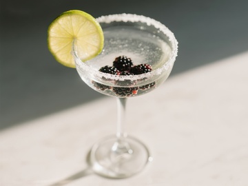 黑莓柠檬鸡尾酒