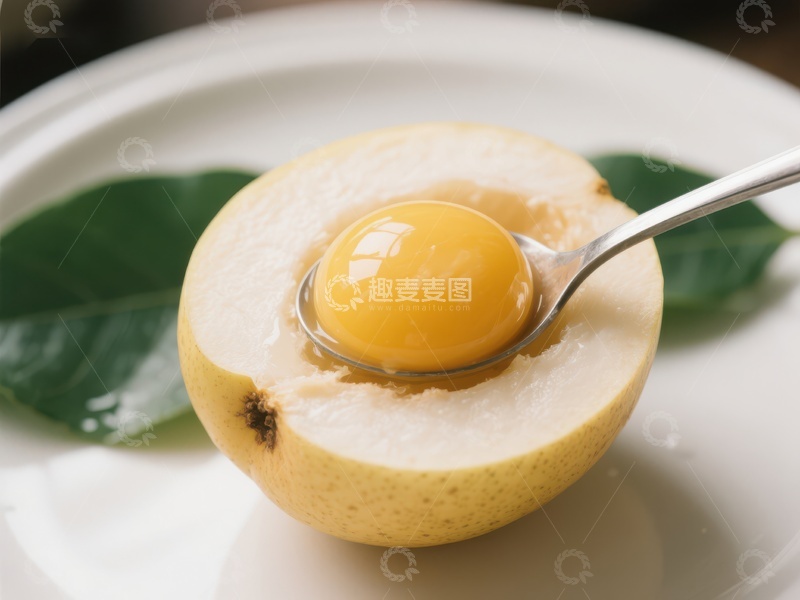 高清大图下载【趣麦麦图】勺子舀取水果内部黄色果冻状物质
