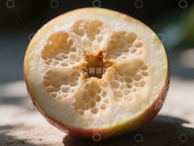 高清大图下载【趣麦麦图】被啃食的苹果内部结构