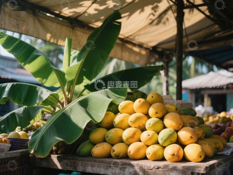 高清大图下载【趣麦麦图】市场摊位上的芒果堆