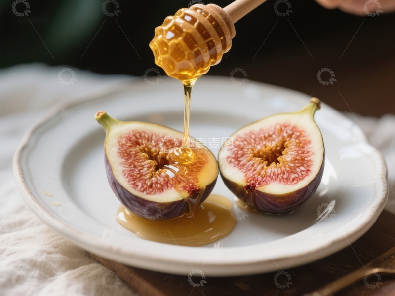 高清大图下载【趣麦麦图】蜂蜜滴落于切开的无花果上