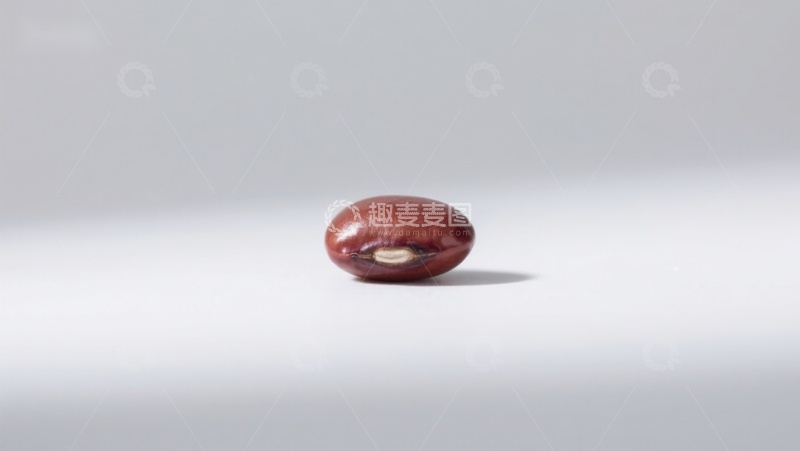 高清大图下载【趣麦麦图】单颗红色豆子静置于白色背景