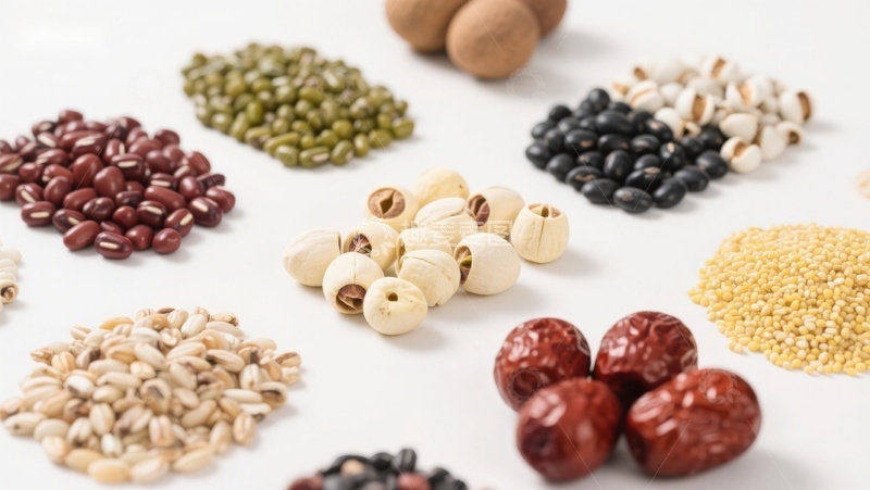 高清大图下载【趣麦麦图】多种谷物与坚果的组合展示