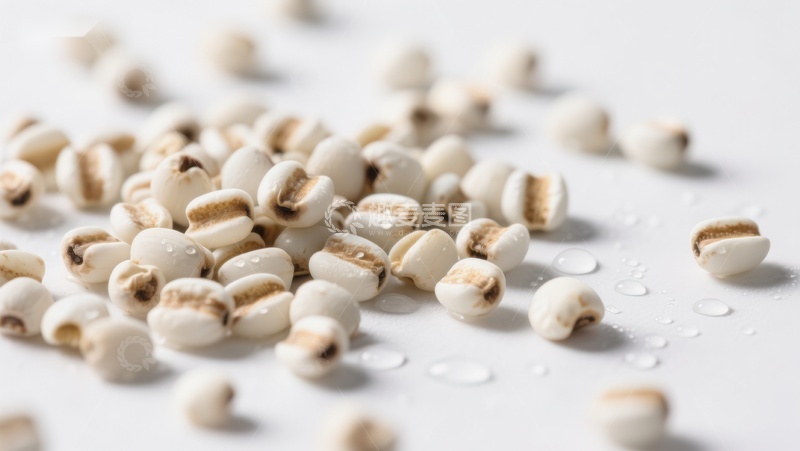 高清大图下载【趣麦麦图】白色谷物散落桌面