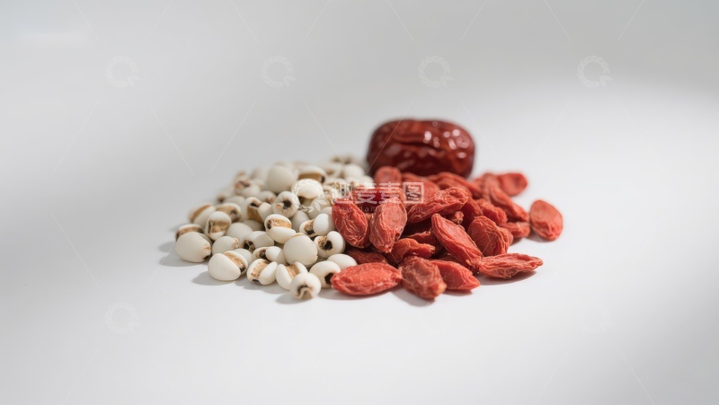 高清大图下载【趣麦麦图】红豆、薏米与红枣的健康组合