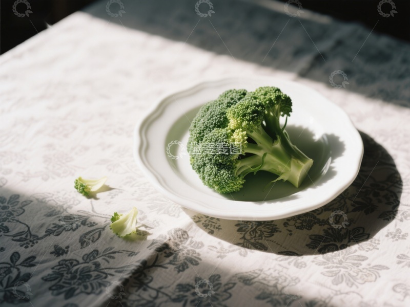 高清大图下载【趣麦麦图】阳光下的西兰花