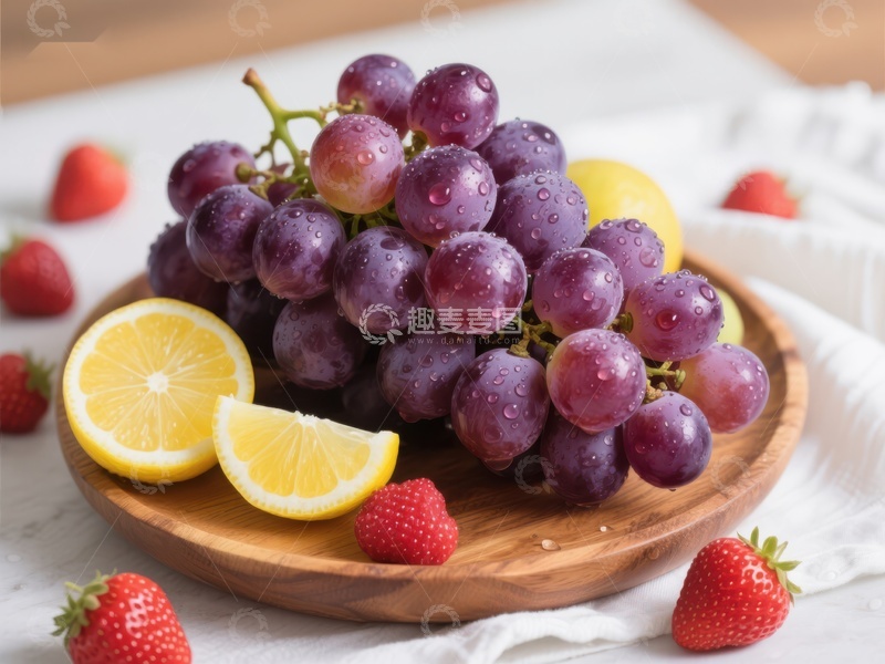 高清大图下载【趣麦麦图】新鲜葡萄与柠檬草莓的组合