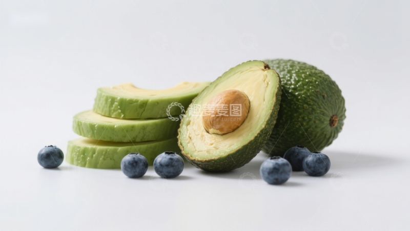 高清大图下载【趣麦麦图】切片牛油果与蓝莓的清新组合