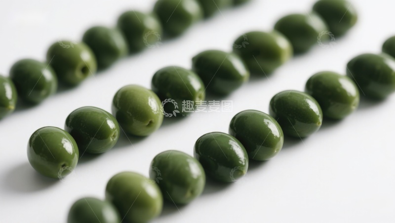 高清大图下载【趣麦麦图】排列整齐的绿色橄榄