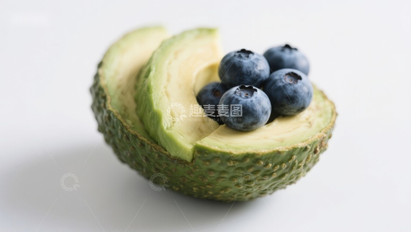 高清大图下载【趣麦麦图】牛油果半切装蓝莓