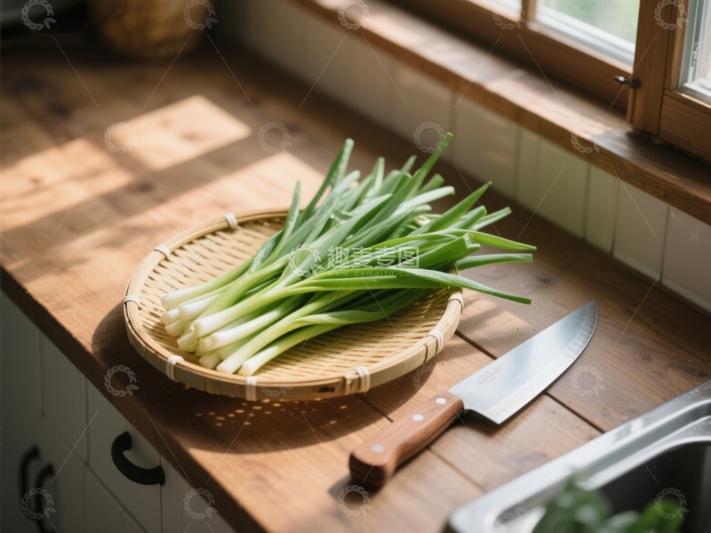 高清大图下载【趣麦麦图】厨房窗边的葱与刀具