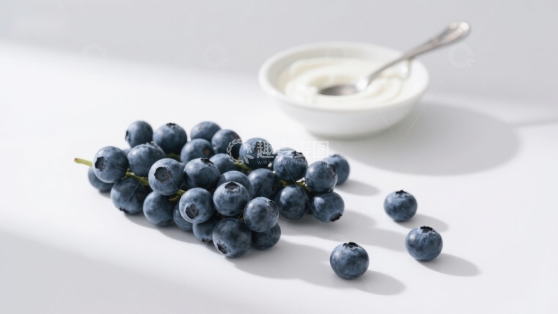 高清大图下载【趣麦麦图】蓝莓与酸奶的清新组合