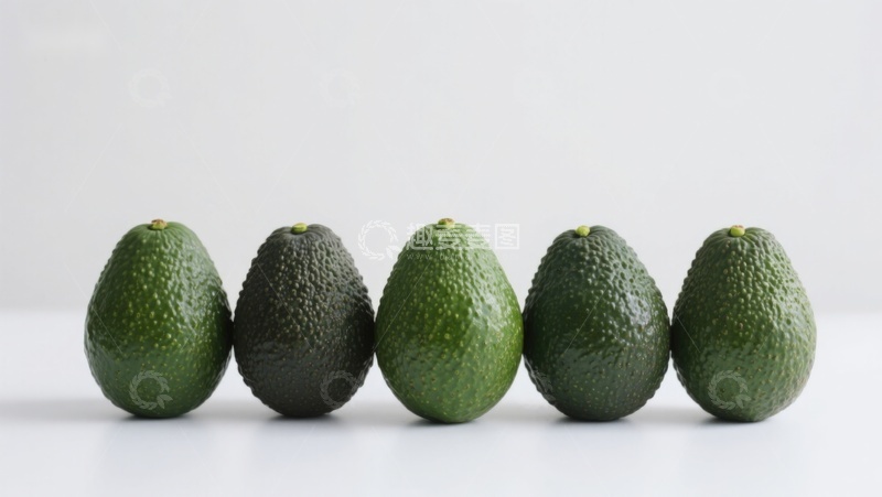 高清大图下载【趣麦麦图】五颗整齐排列的牛油果
