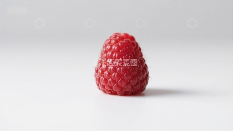 高清大图下载【趣麦麦图】一颗新鲜的红树莓