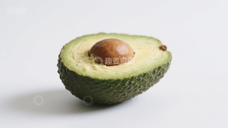 高清大图下载【趣麦麦图】切开的牛油果展示其种子