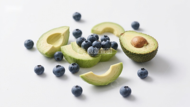 高清大图下载【趣麦麦图】新鲜牛油果与蓝莓的组合